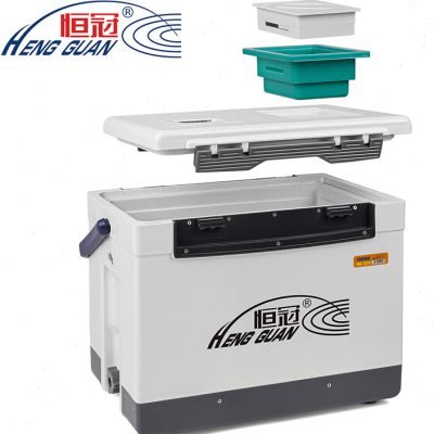 The Standing Crown Sea fishing tank with a multi-purpose fish tank with a skylight back